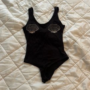 Sea shell body suit